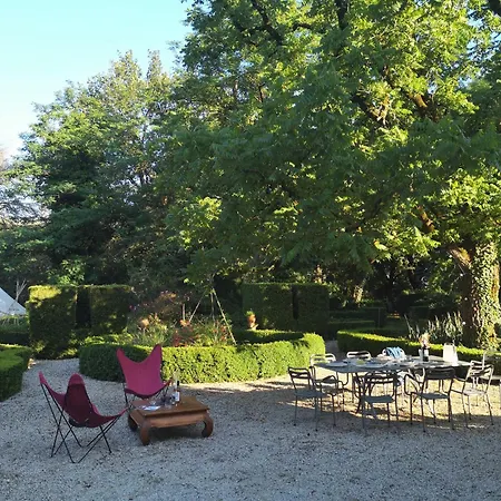 Domaine De La Célarié Couette-café