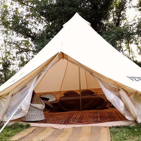 Oda ve Kahvaltı Domaine De La Celarie