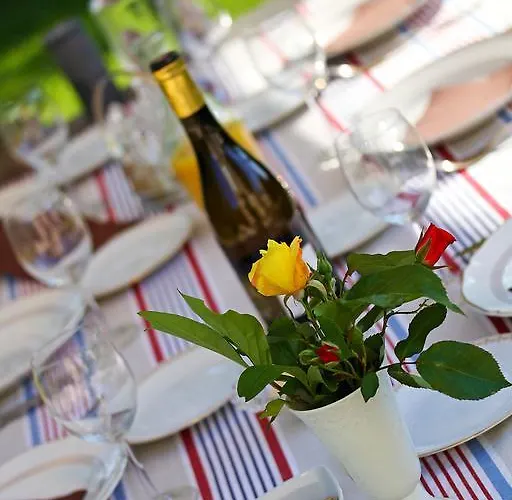 Bed & Breakfast Domaine De La Celarie Mouzieys-Teulet